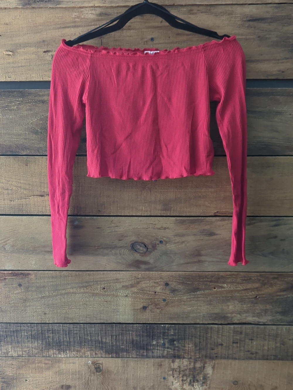 H&M Red Ribbed Off-Shoulder Crop Top
